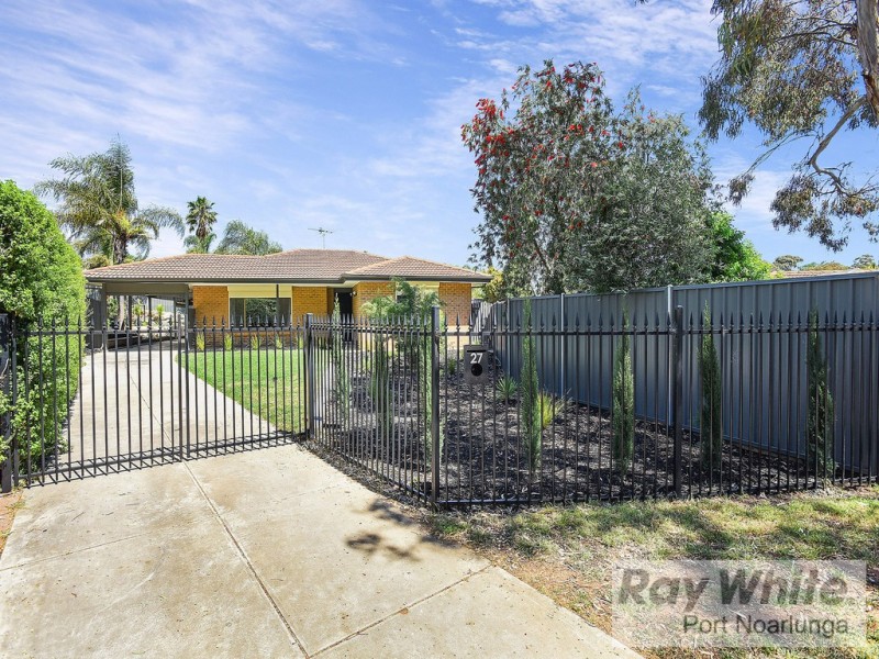 27 Hay Street, Happy Valley SA 5159