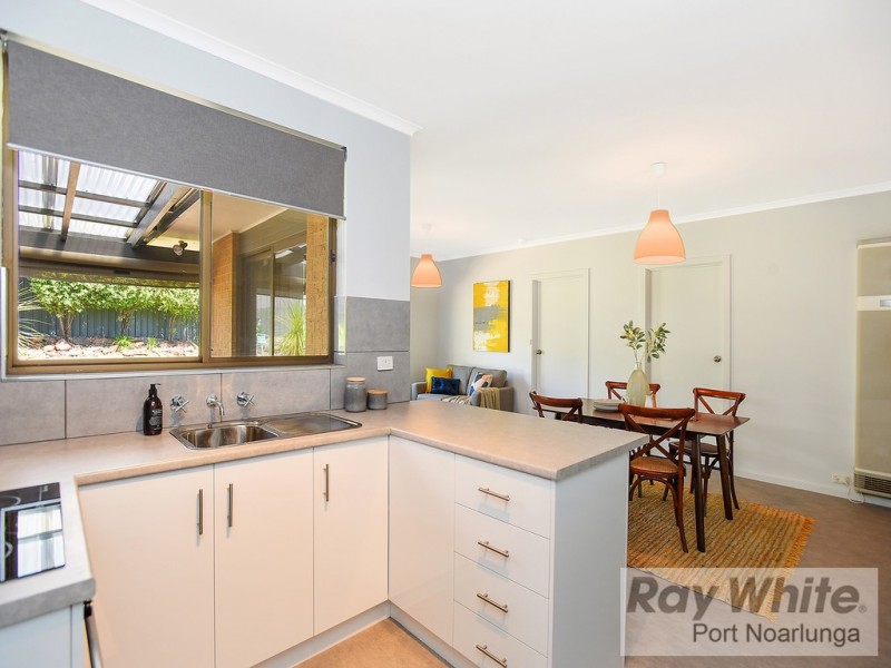 27 Hay Street, Happy Valley SA 5159