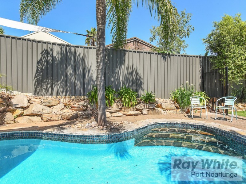 27 Hay Street, Happy Valley SA 5159