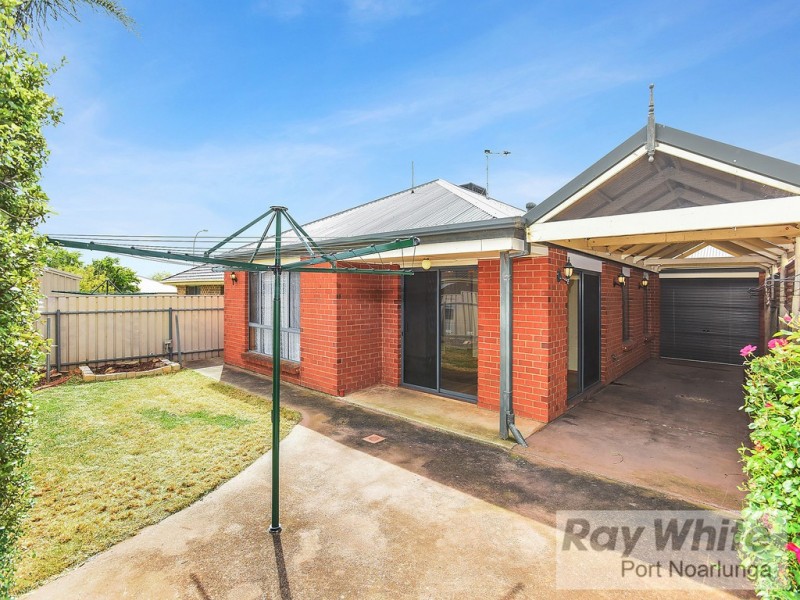 44 Lynton Terrace, Seaford SA 5169