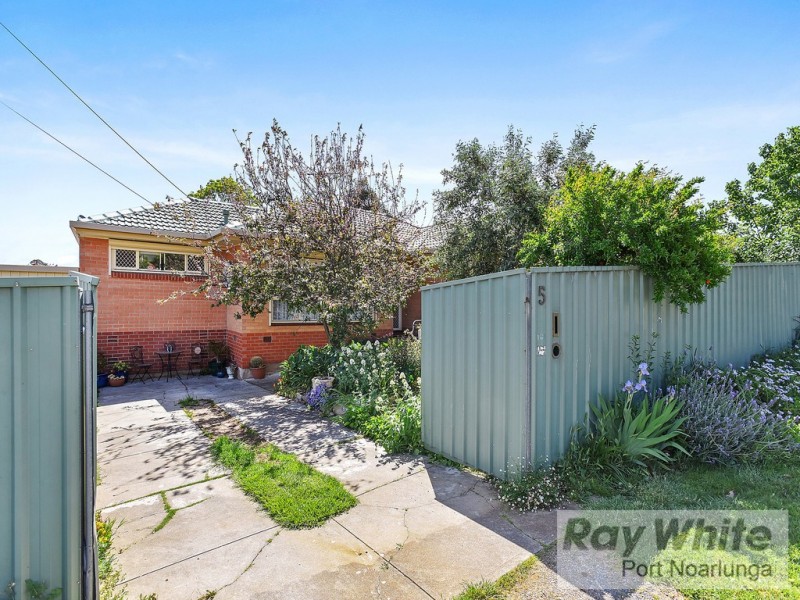 5 Haskard Road, Morphett Vale SA 5162