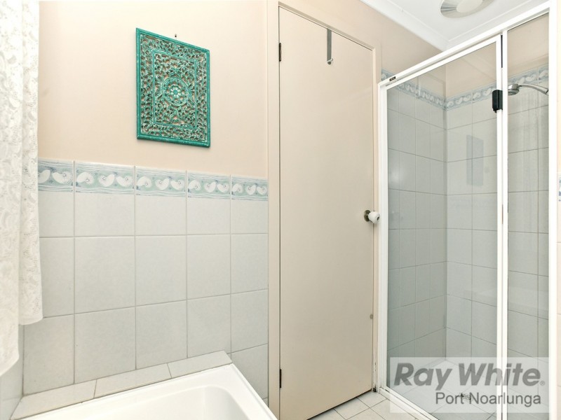 6 Glenview Grove, Seaford Rise SA 5169