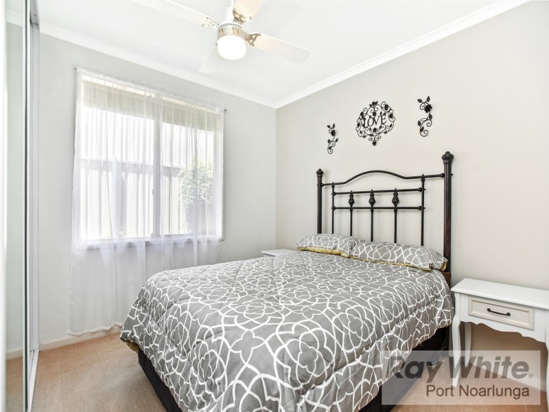 6 Glenview Grove, Seaford Rise SA 5169