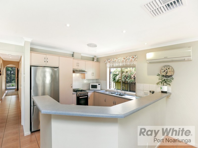 6 Glenview Grove, Seaford Rise SA 5169