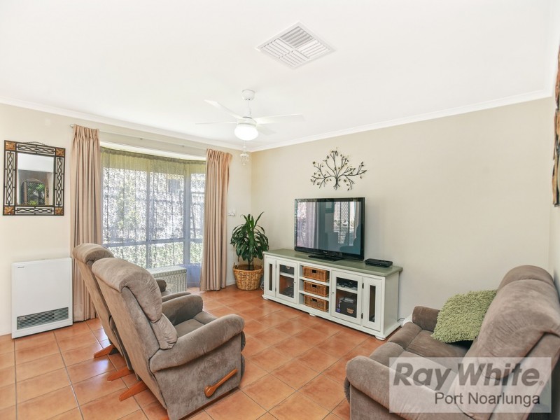 6 Glenview Grove, Seaford Rise SA 5169