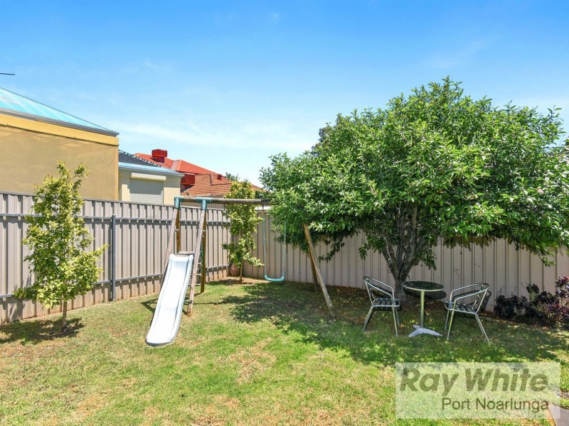 6 Glenview Grove, Seaford Rise SA 5169