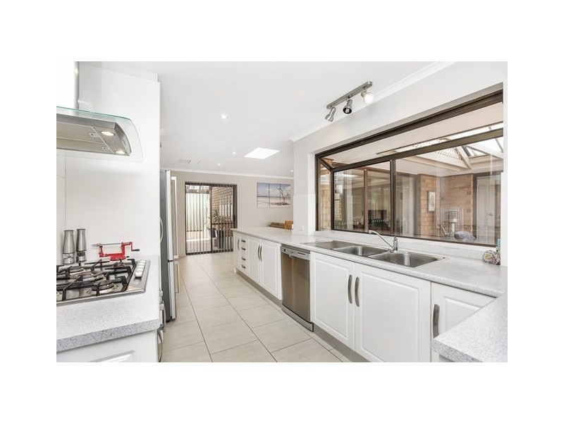 57 Cliff Avenue, Port Noarlunga South SA 5167