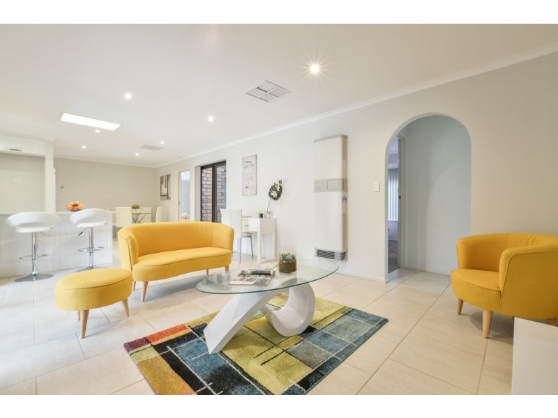 57 Cliff Avenue, Port Noarlunga South SA 5167