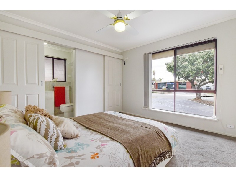 57 Cliff Avenue, Port Noarlunga South SA 5167