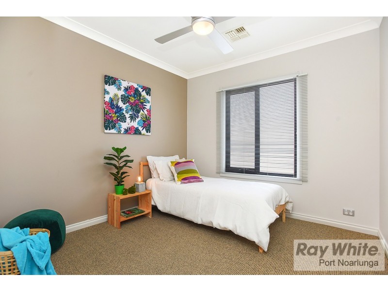 15 Ralphs Avenue, Port Noarlunga SA 5167