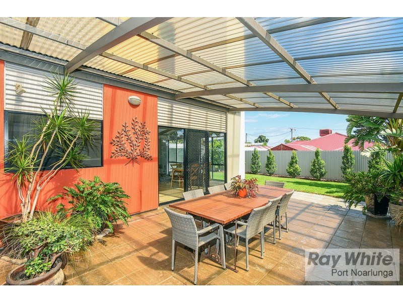 15 Ralphs Avenue, Port Noarlunga SA 5167