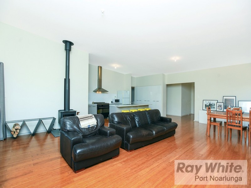 92 Wellington Avenue, Sellicks Beach SA 5174