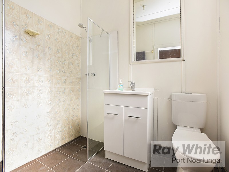 Shop 2 / 18-20 Gawler Street, Port Noarlunga SA 5167