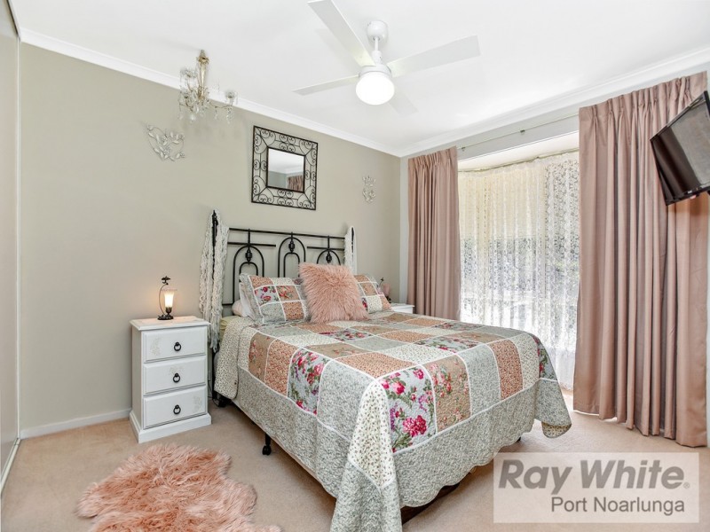 6 Glenview Grove, Seaford Rise SA 5169