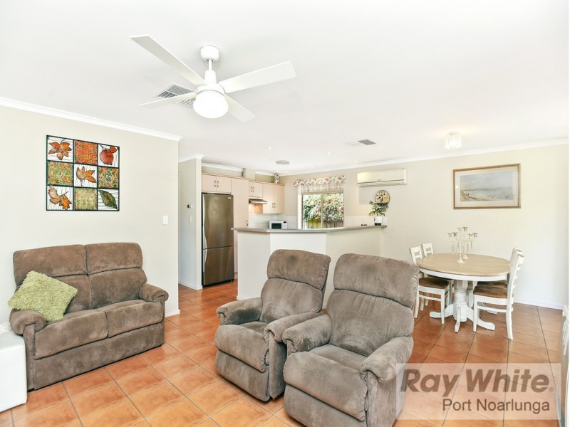 6 Glenview Grove, Seaford Rise SA 5169