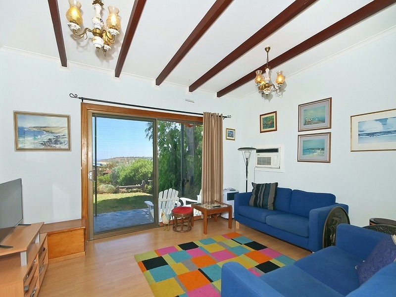 11 Benny Avenue, Port Noarlunga SA 5167