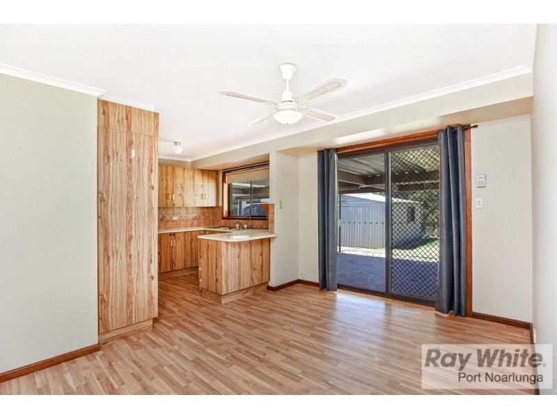 12 Valleyview Crescent, Hackham West SA 5163