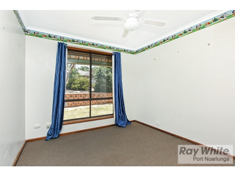 12 Valleyview Crescent, Hackham West SA 5163