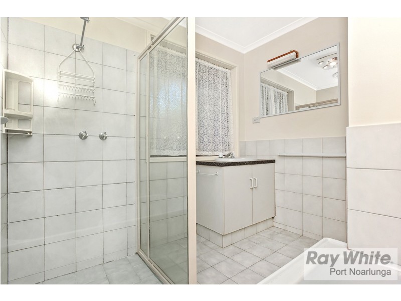 12 Valleyview Crescent, Hackham West SA 5163