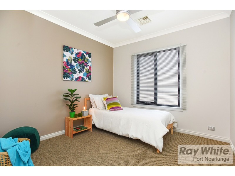 15 Ralphs Avenue, Port Noarlunga SA 5167