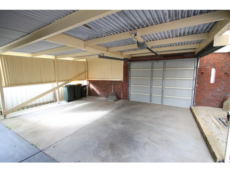 16 Rainbow Street, Hallett Cove SA 5158