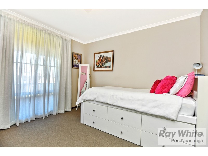 1 Vines Cross Crescent, Onkaparinga Hills SA 5163