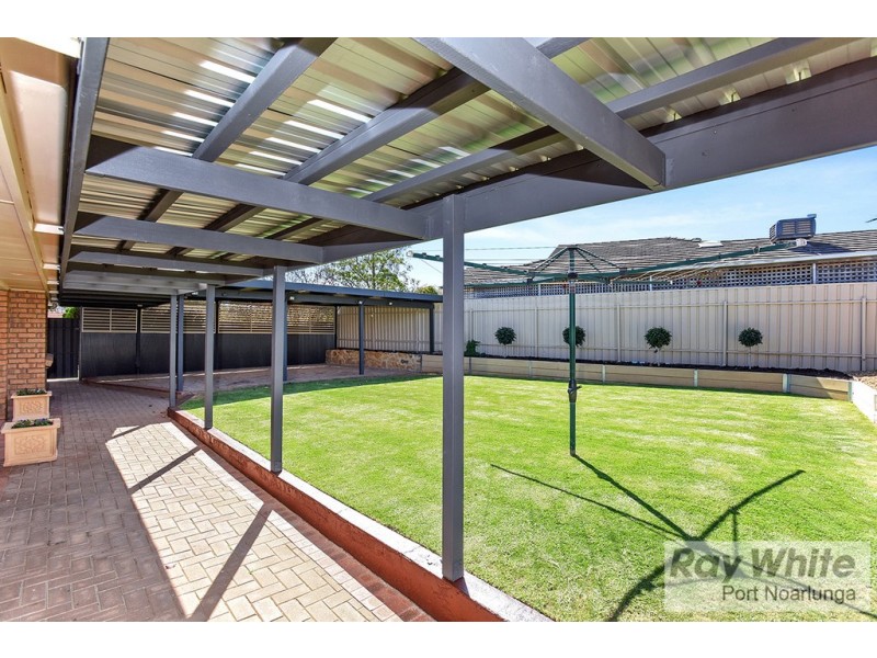 1 Vines Cross Crescent, Onkaparinga Hills SA 5163