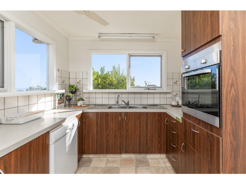 32 Ferris Street, Christies Beach SA 5165