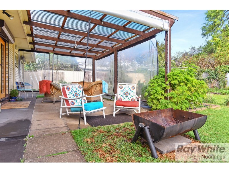 33 Kentwood Road, Morphett Vale SA 5162