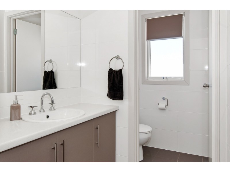 6 Bunbury Road, Port Noarlunga South SA 5167