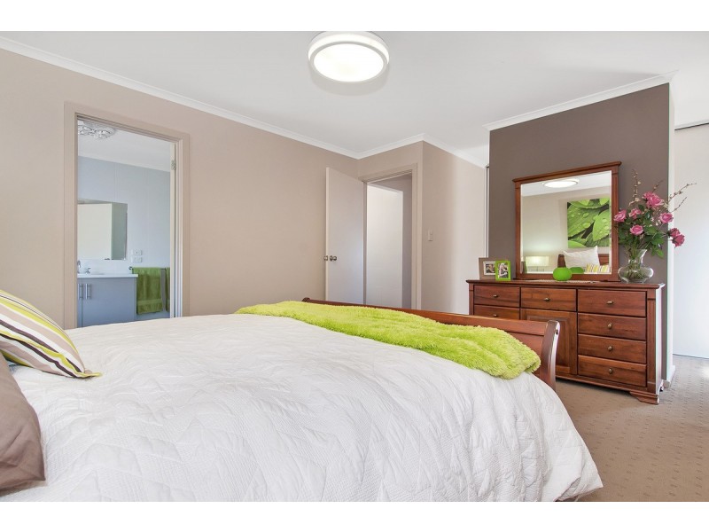 6 Bunbury Road, Port Noarlunga South SA 5167
