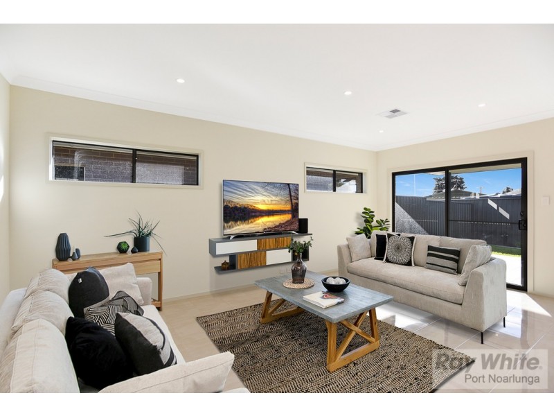 5 Tiller Drive, Seaford SA 5169