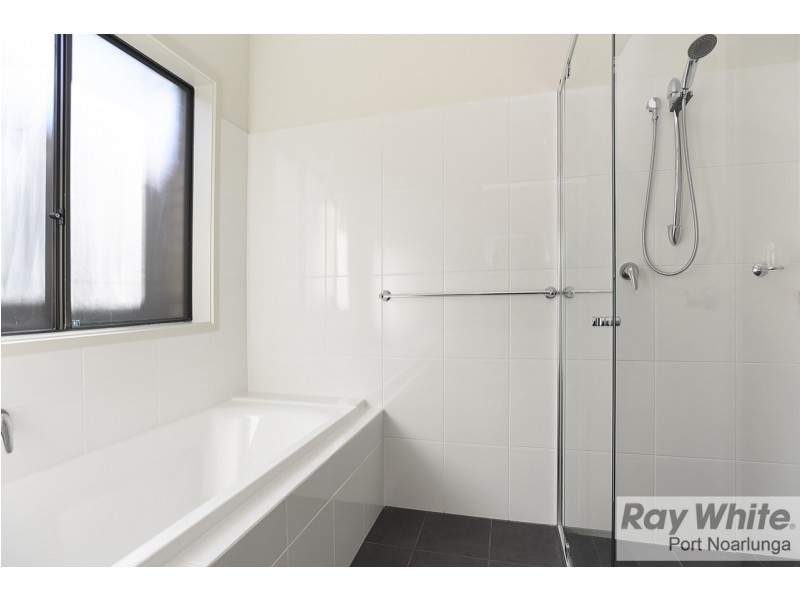 5 Tiller Drive, Seaford SA 5169