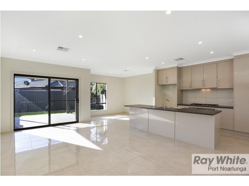 5 Tiller Drive, Seaford SA 5169
