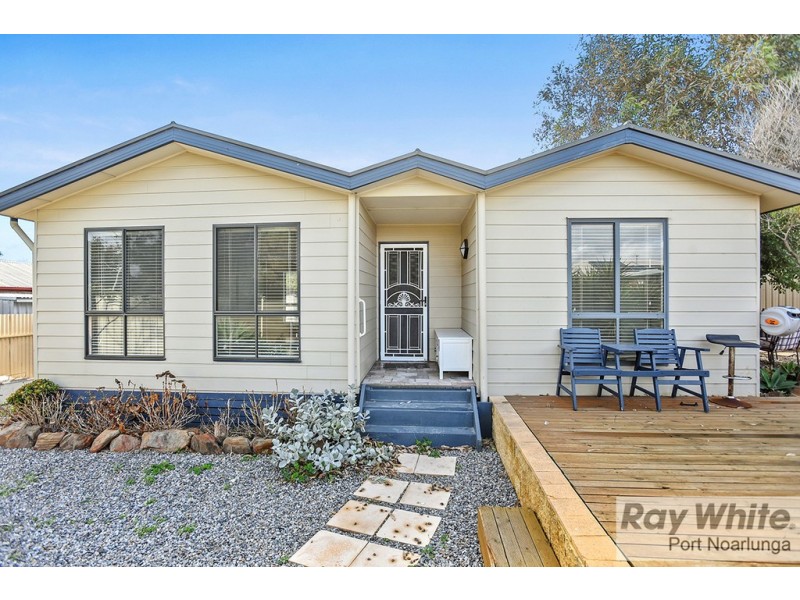 21A Clement Terrace, Christies Beach SA 5165