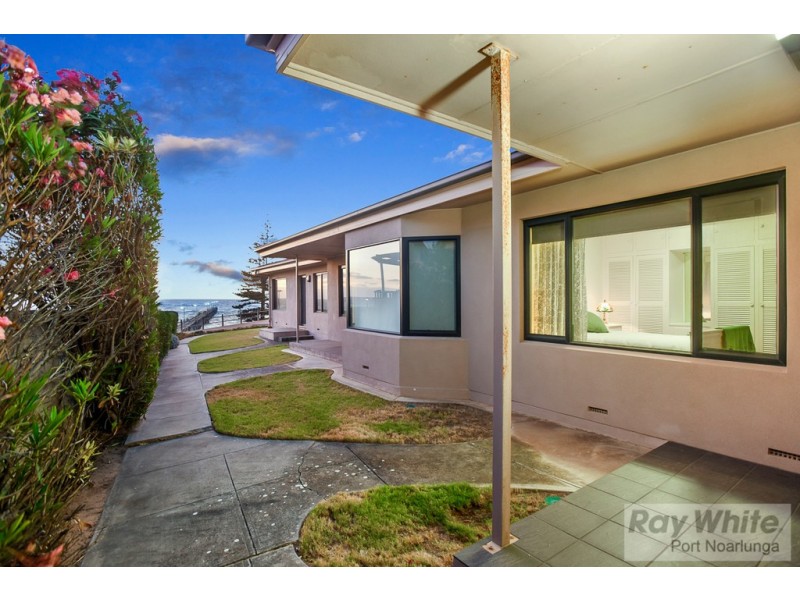 Unit 3, 97 Esplanade, Port Noarlunga SA 5167
