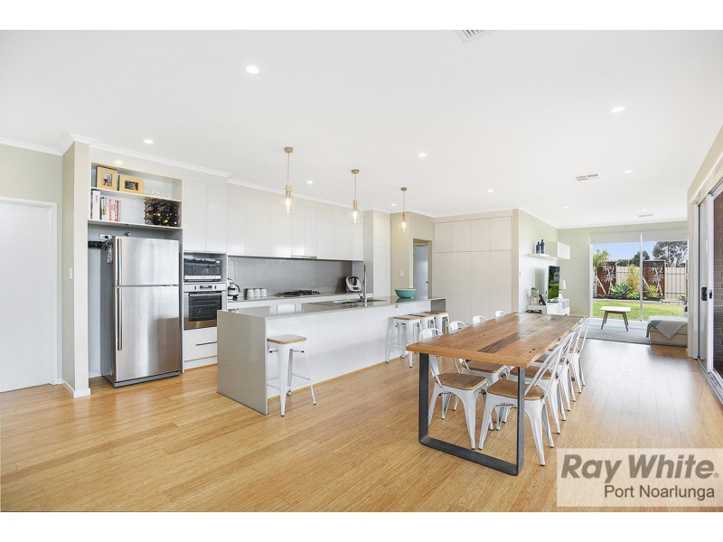 20 Freycinet Court, Seaford Rise SA 5169