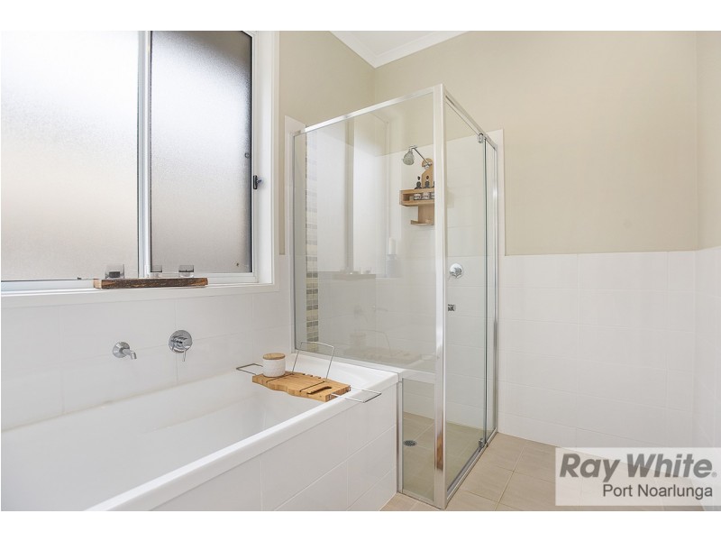 20 Freycinet Court, Seaford Rise SA 5169