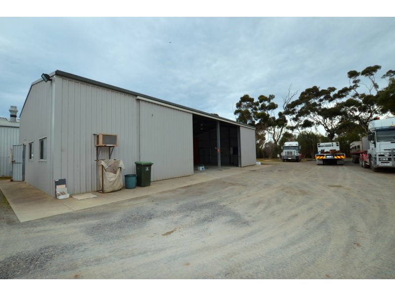 Unit 2 / 8 Waye Court, Willunga SA 5172
