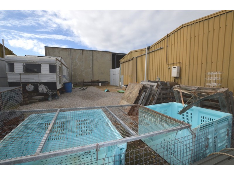 11 Waddikee Road, Lonsdale SA 5160