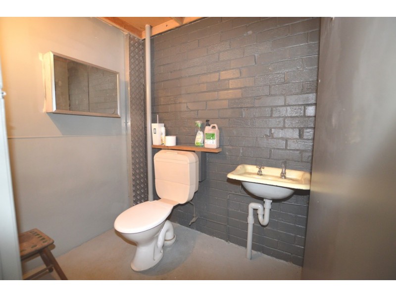 11 Waddikee Road, Lonsdale SA 5160