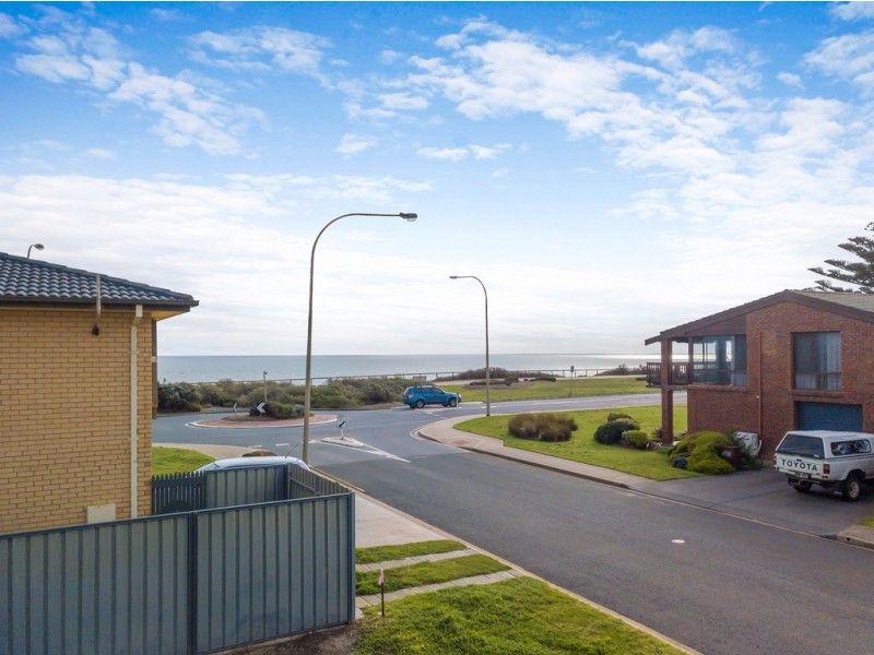 2 Fleet Street, Seaford SA 5169