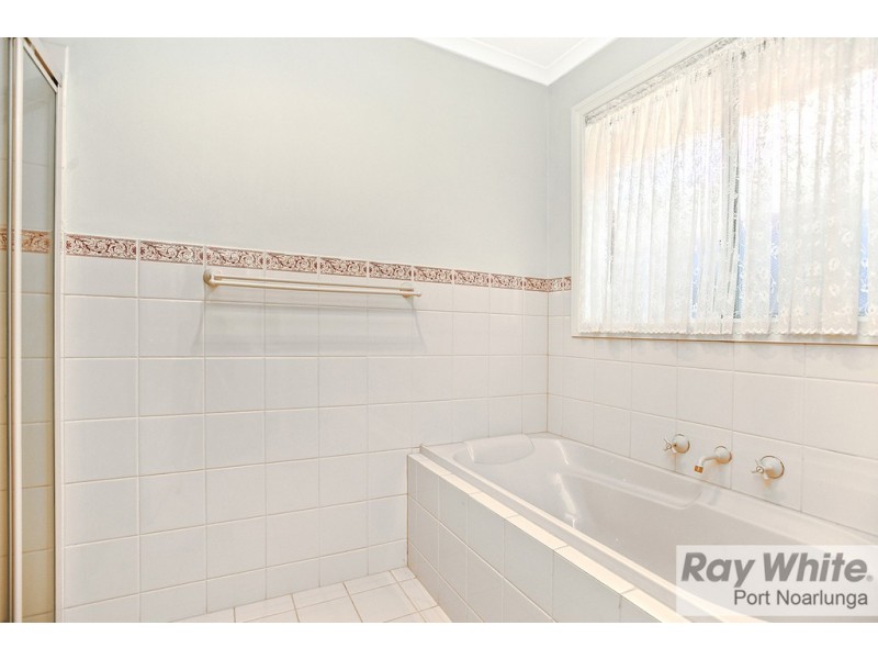 6 Robinson Street, Sheidow Park SA 5158