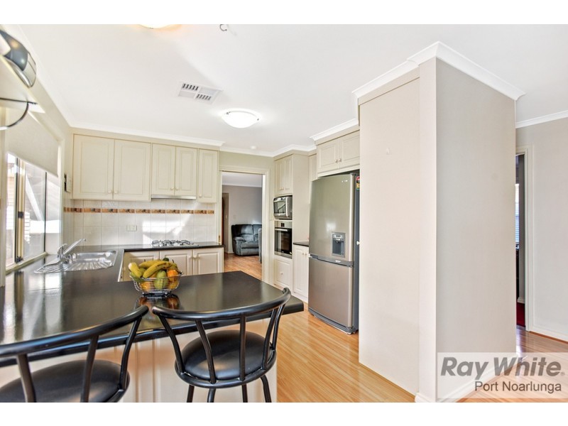 6 Robinson Street, Sheidow Park SA 5158