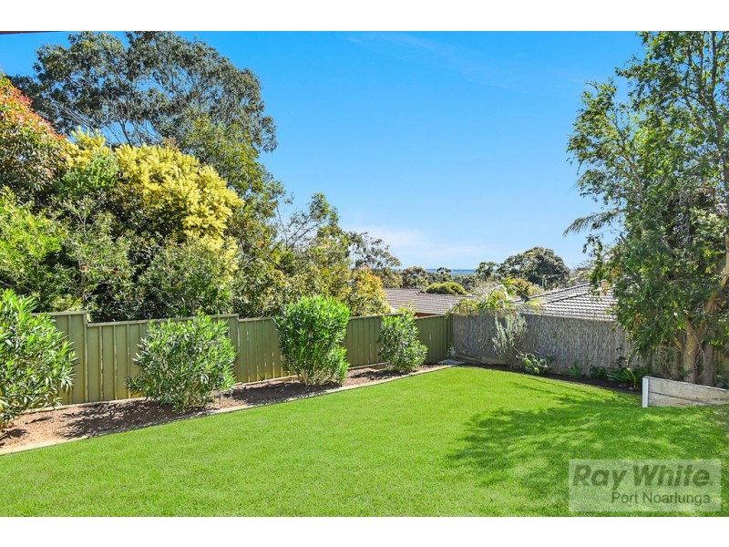 2 Nicolle Court, Happy Valley SA 5159
