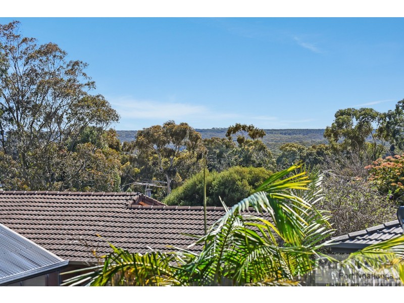 2 Nicolle Court, Happy Valley SA 5159