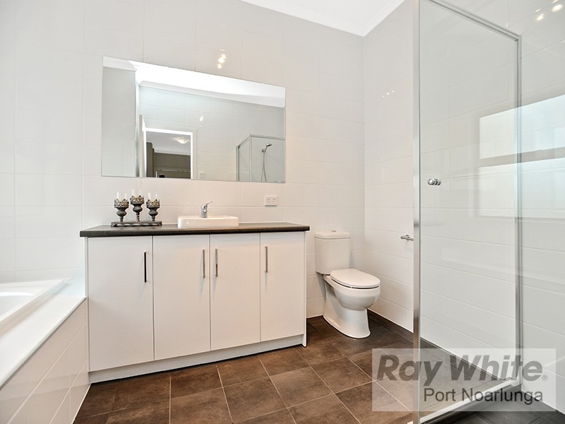 2 and 3 / 10 Leitch Avenue, Port Noarlunga SA 5167