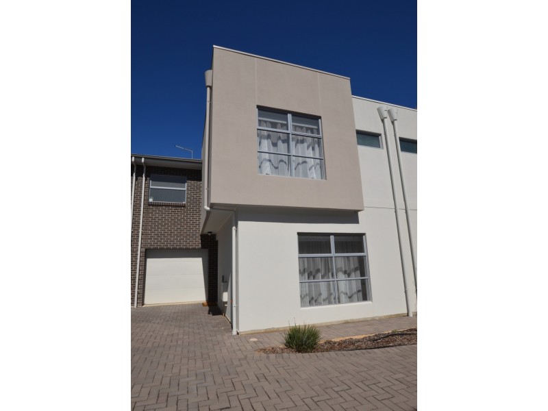 2 and 3 / 10 Leitch Avenue, Port Noarlunga SA 5167