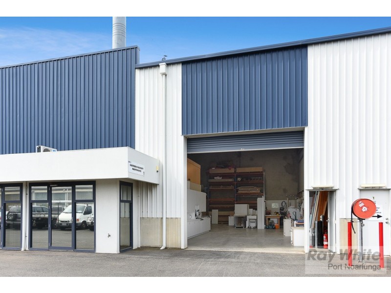 Unit 2, 25-27 Roxburgh Avenue, Lonsdale SA 5160