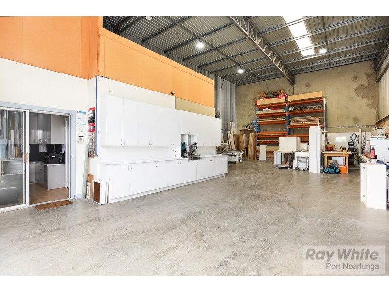 Unit 2, 25-27 Roxburgh Avenue, Lonsdale SA 5160